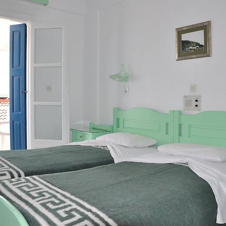 Remezzo Hotel & Studios Pithagório Kültér fotó