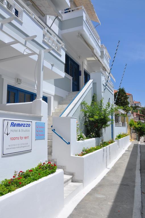 Remezzo Hotel & Studios Pithagório Kültér fotó